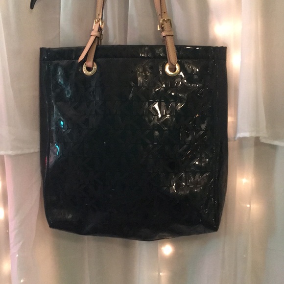 Handbags - 👜Michael Kors shoulder bag👜